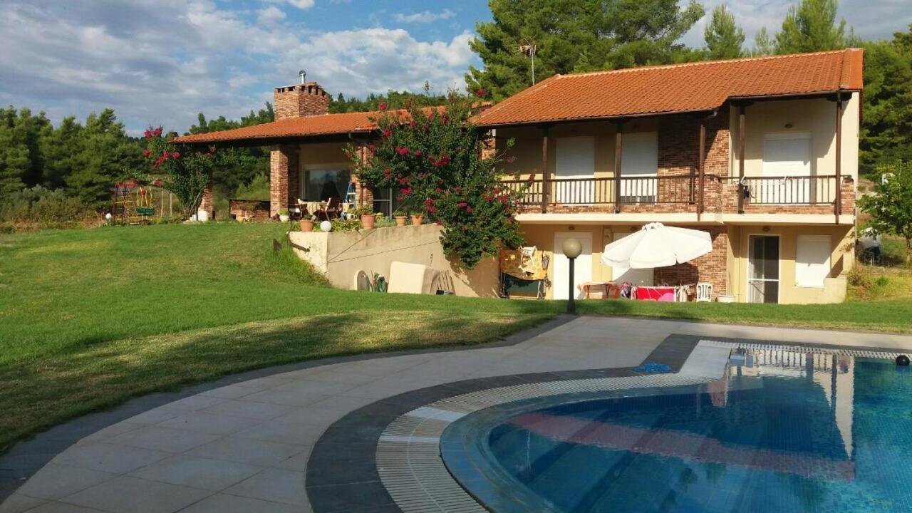 Villa Sourouko باليوري المظهر الخارجي الصورة