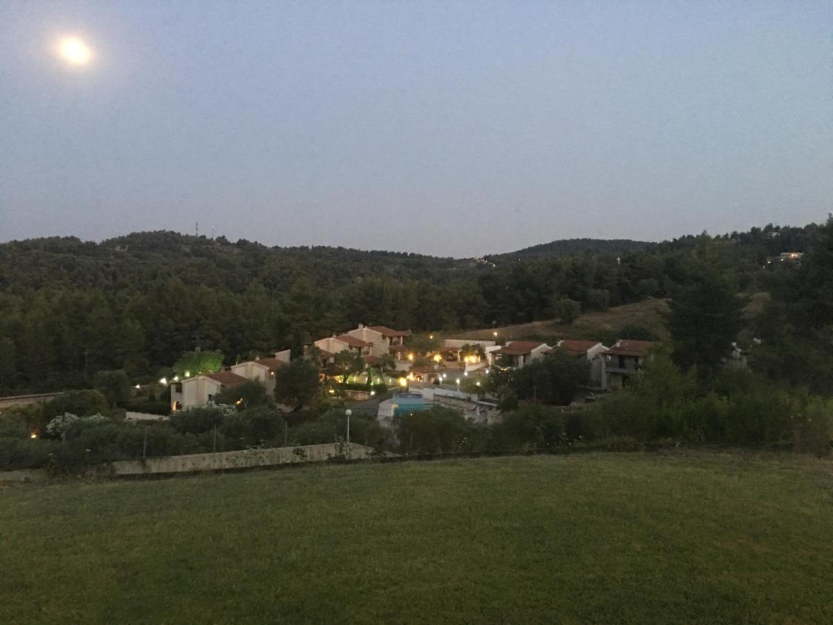 Villa Sourouko باليوري المظهر الخارجي الصورة