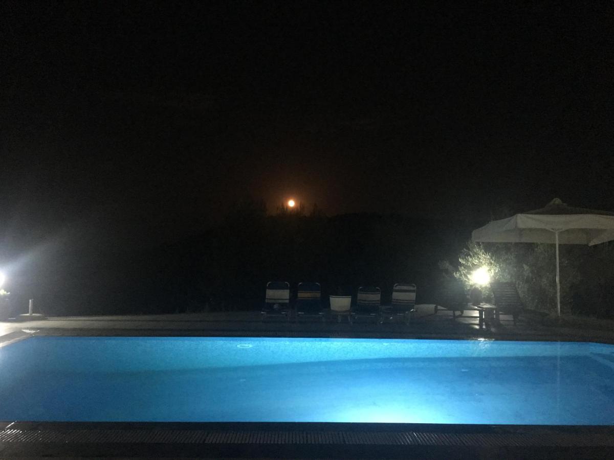 Villa Sourouko باليوري المظهر الخارجي الصورة